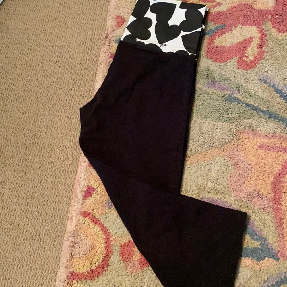 Pink cropped leggings